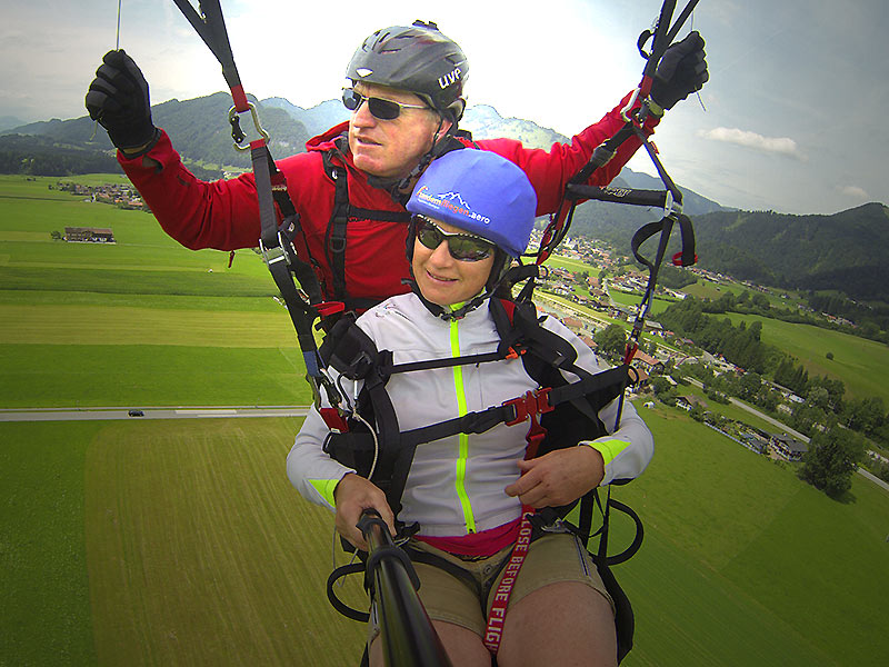 Paragliding Pilot Walter Lampert - Tandemflüge im Chiemgau am Chiemsee 